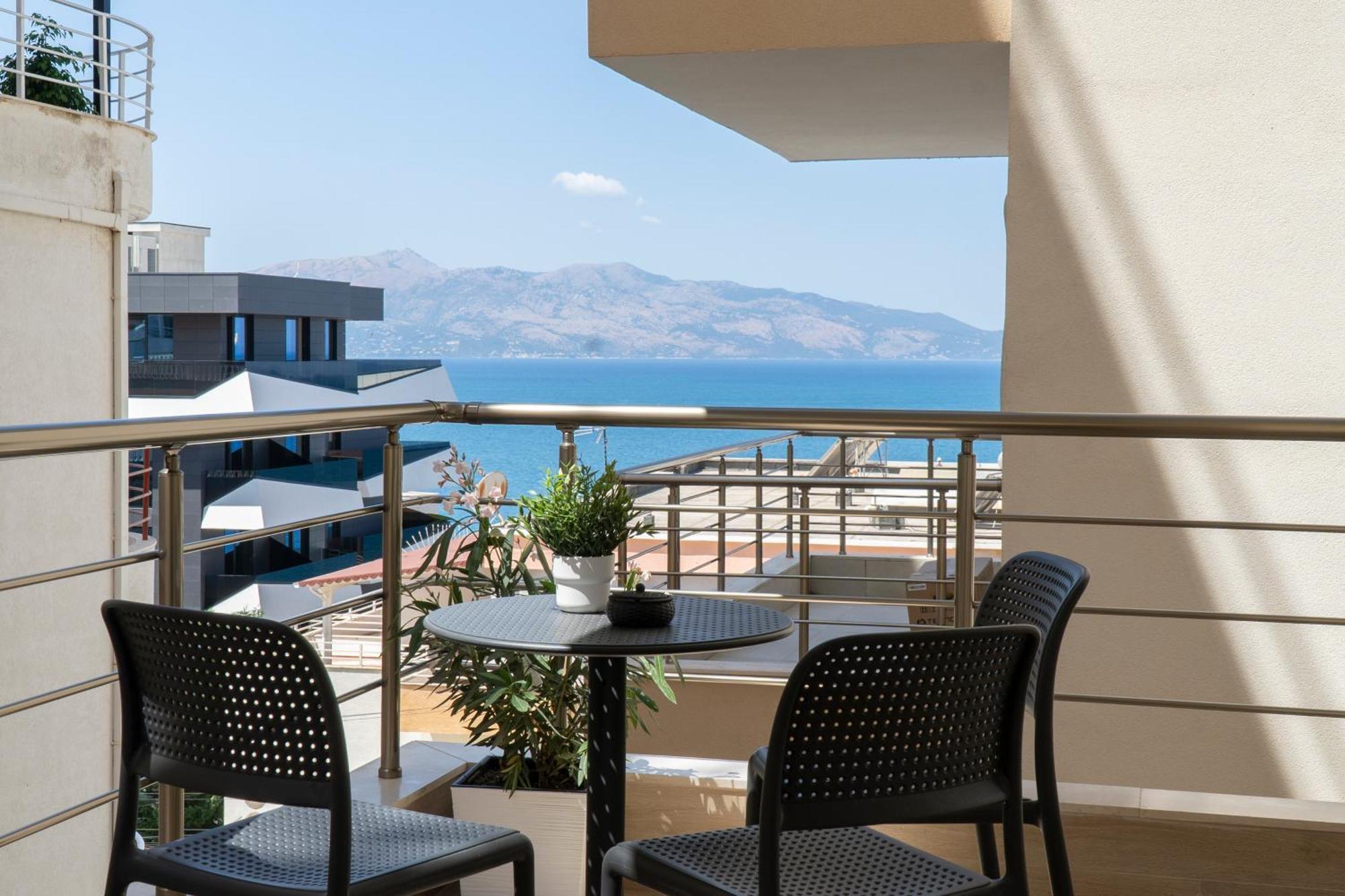 Mateo Apartments Sarandë 外观 照片